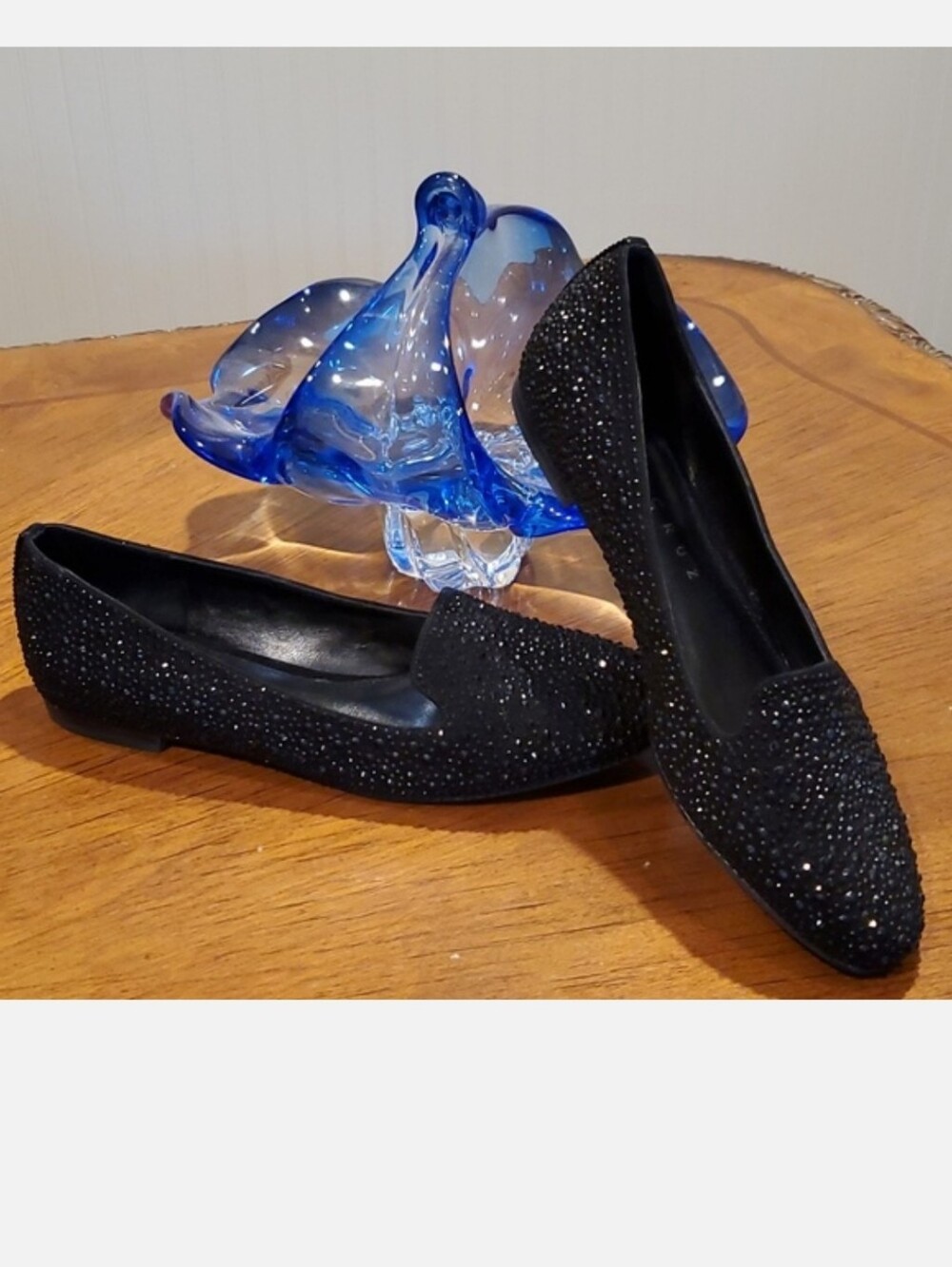 Like NEW Lola Cruz sparkle flats